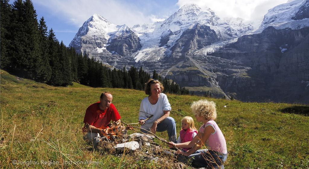 Camping Jungfrau Lauterbrunnen Eksteriør bilde